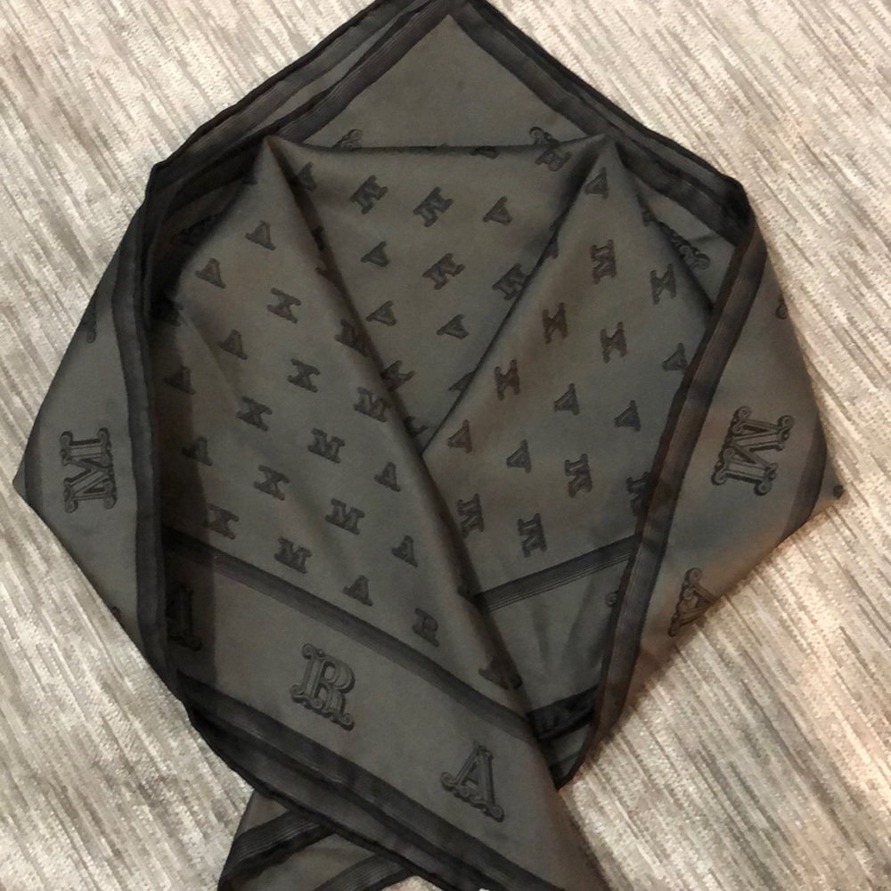 MaxMara Scarf